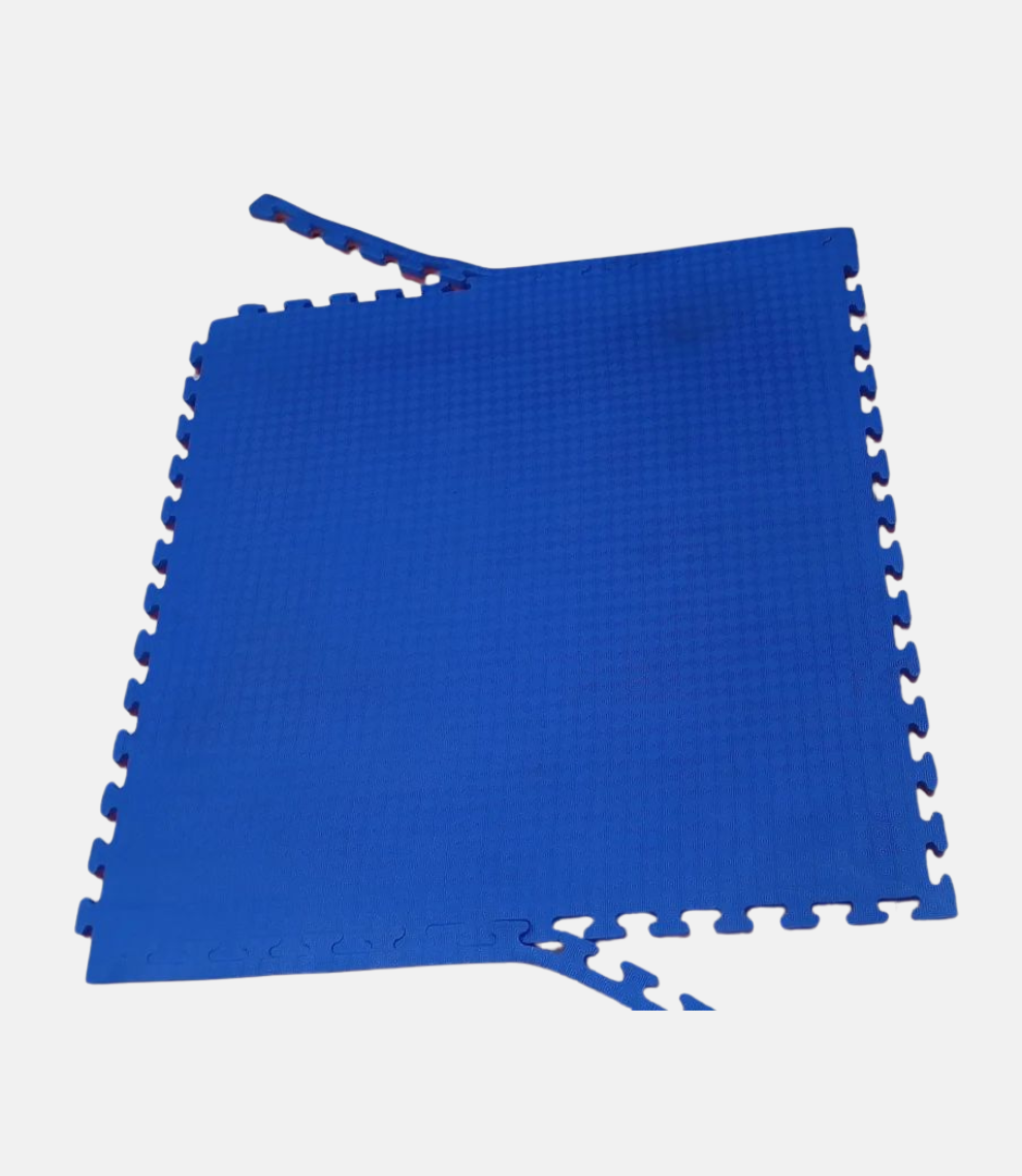 INTERLOCKING FLOOR MATS